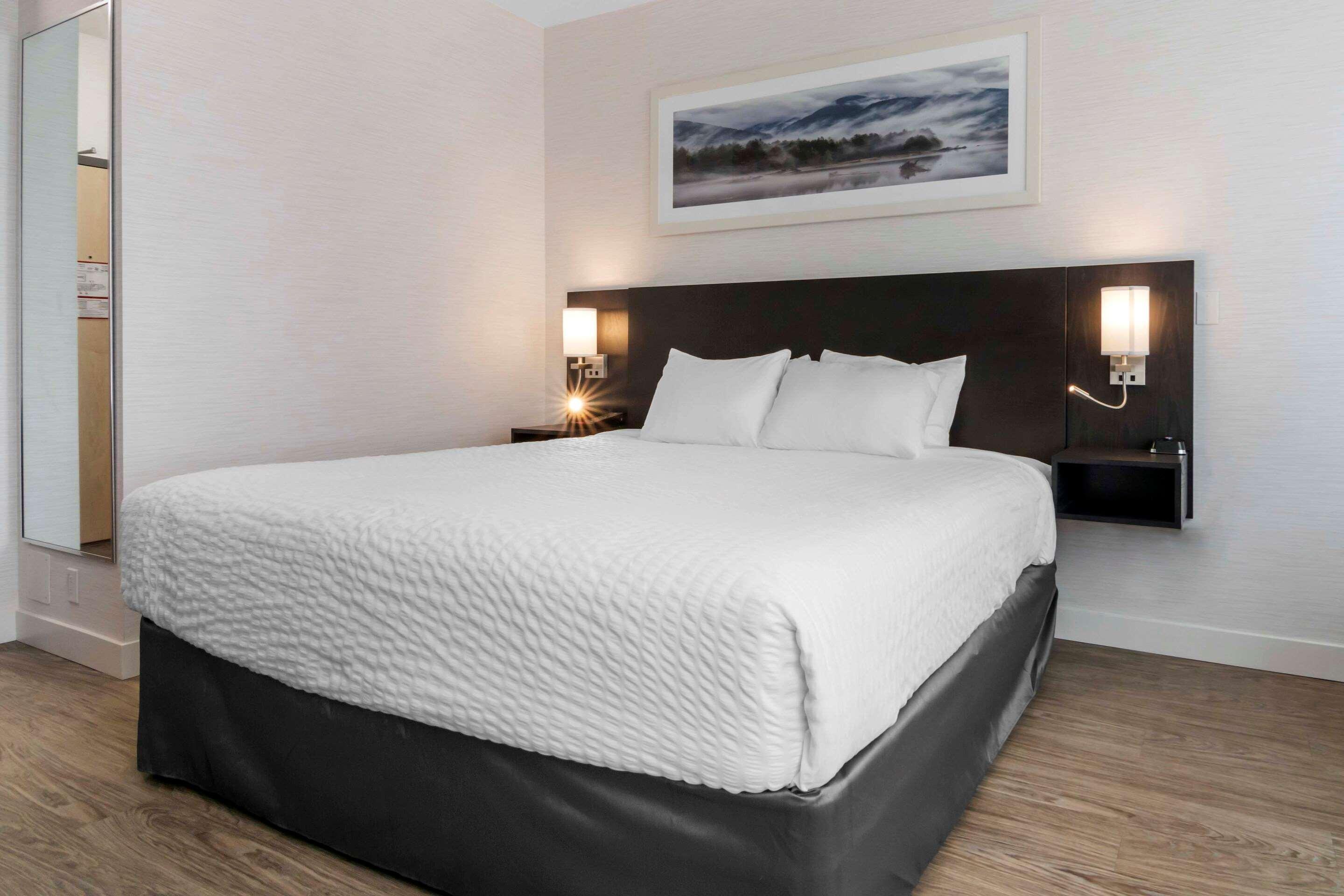 Quality Inn ナナイモ エクステリア 写真